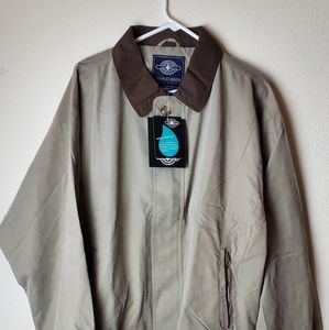 Charles River Men's Raincoat New with Tags Size XL, Embroidered On Sleeve